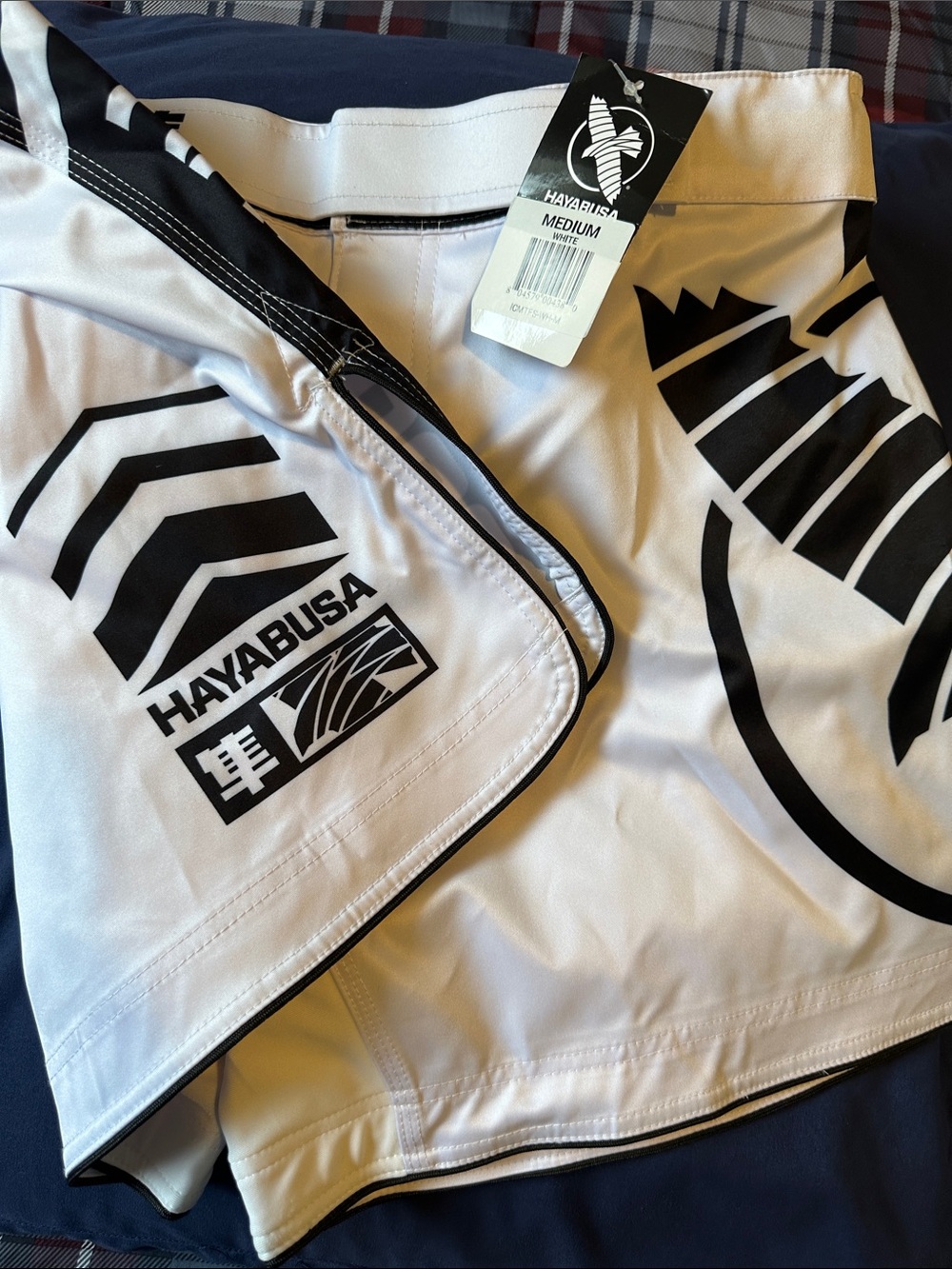 Hayabusa NWT White & Black Men’s Athletic Shorts Medium MMA BJJ